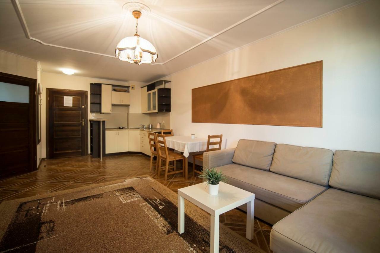 Pionow Rodzinne Apartamenty Urocza 10 Krynica Morska Exterior photo